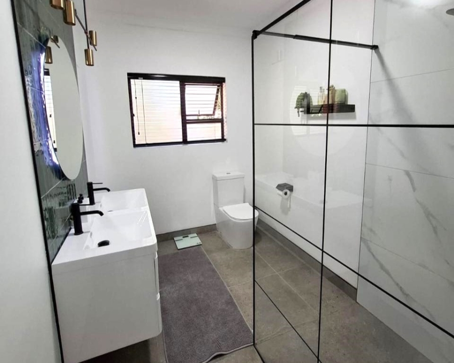 4 Bedroom Property for Sale in Winterhoek Park Eastern Cape
